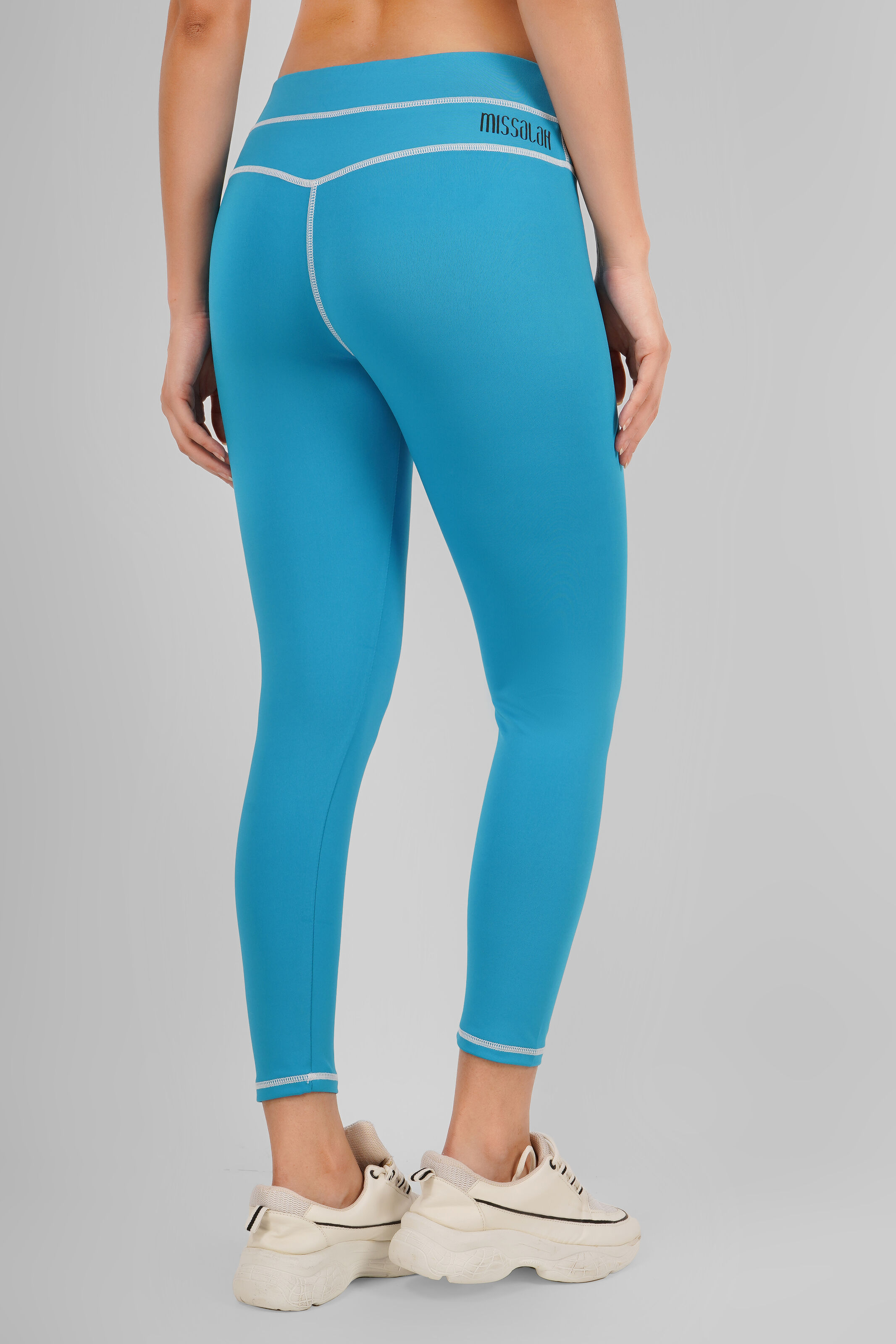 Womens active wear leggings with contrast stitching