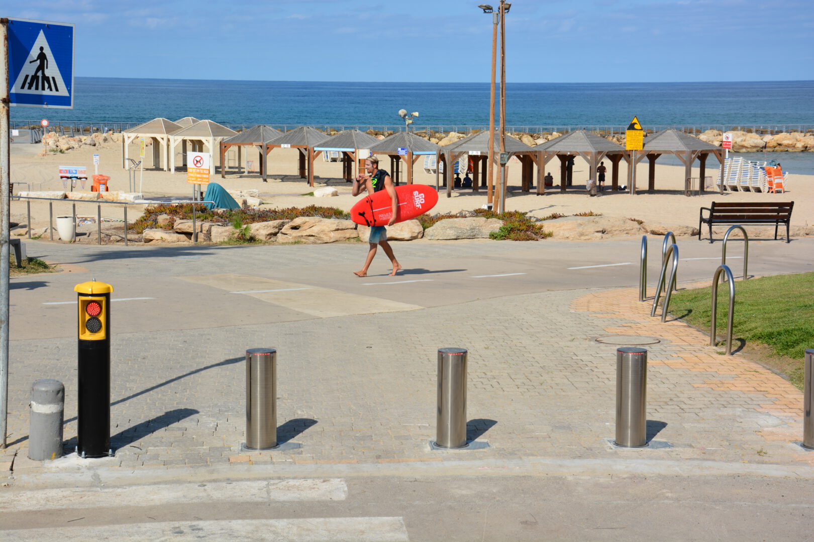 K4 / M30 equivalent crash rated BLG-02-EH Retractable Bollard