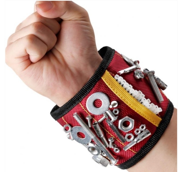 Magnetic Wristbands you can find it in (onlinecarhut.com)