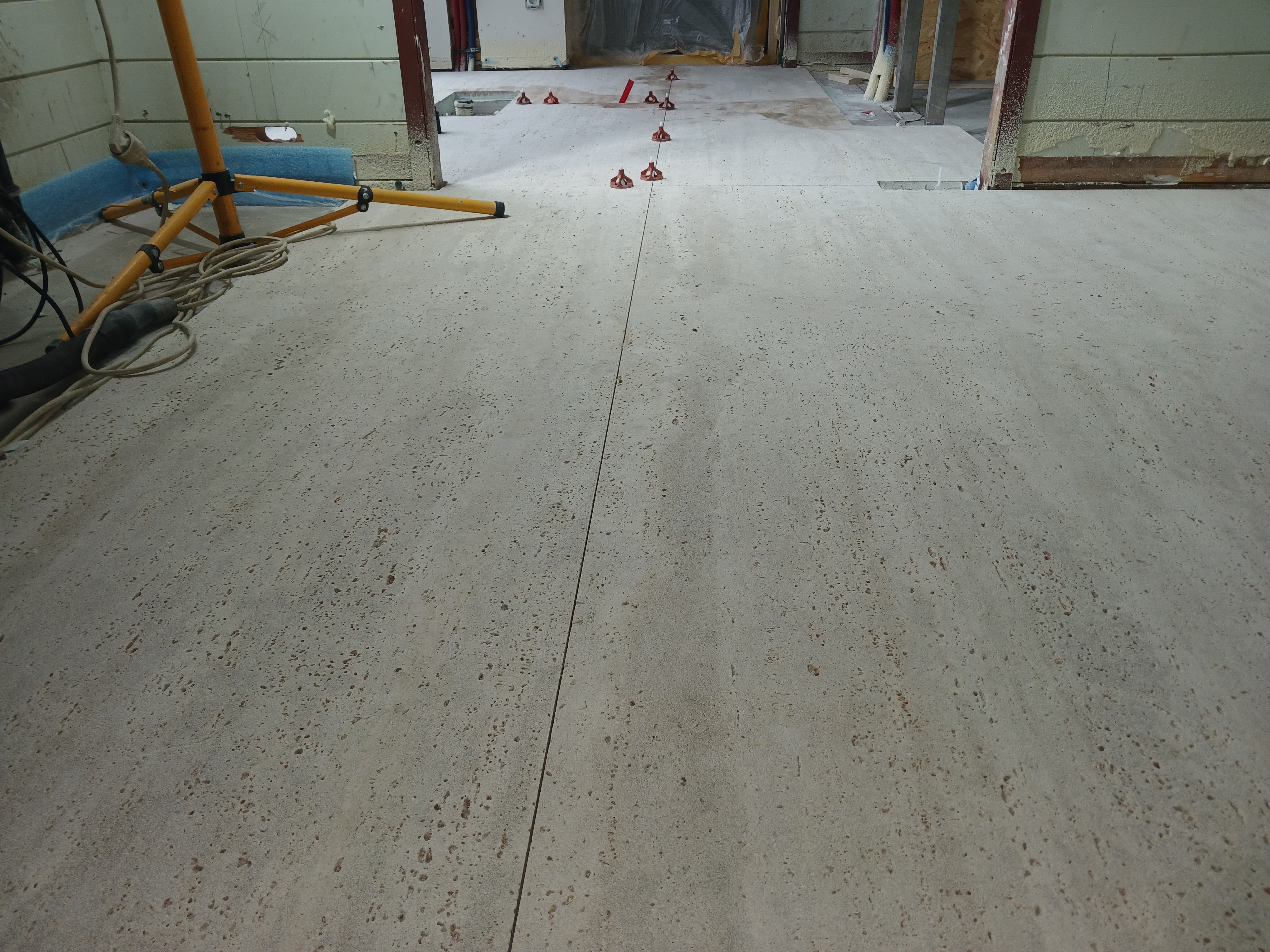 Travertine Greige Light 2cm