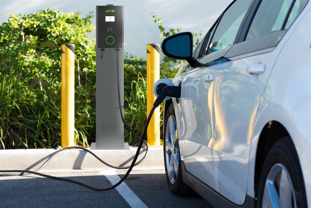 QSTEV-AI-CMD Mini DC Fast DC charger 20kw/30kw Safe, compact, and user-friendly