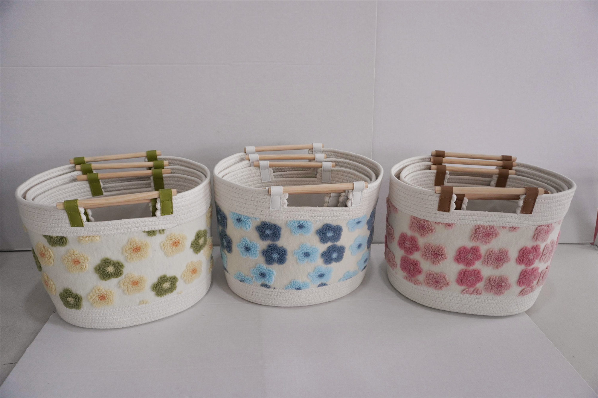 Storage basket