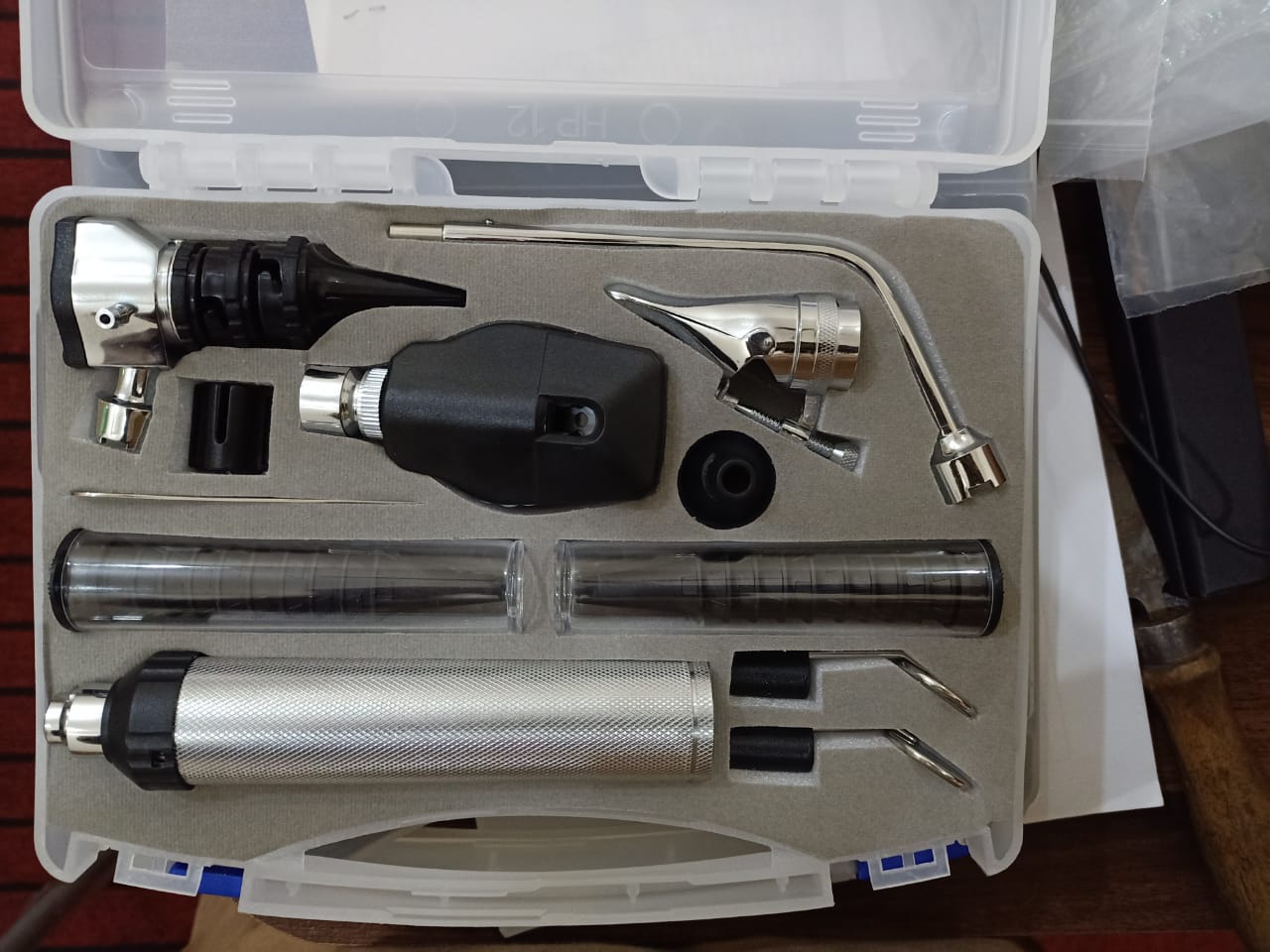 E.N.T instrument set