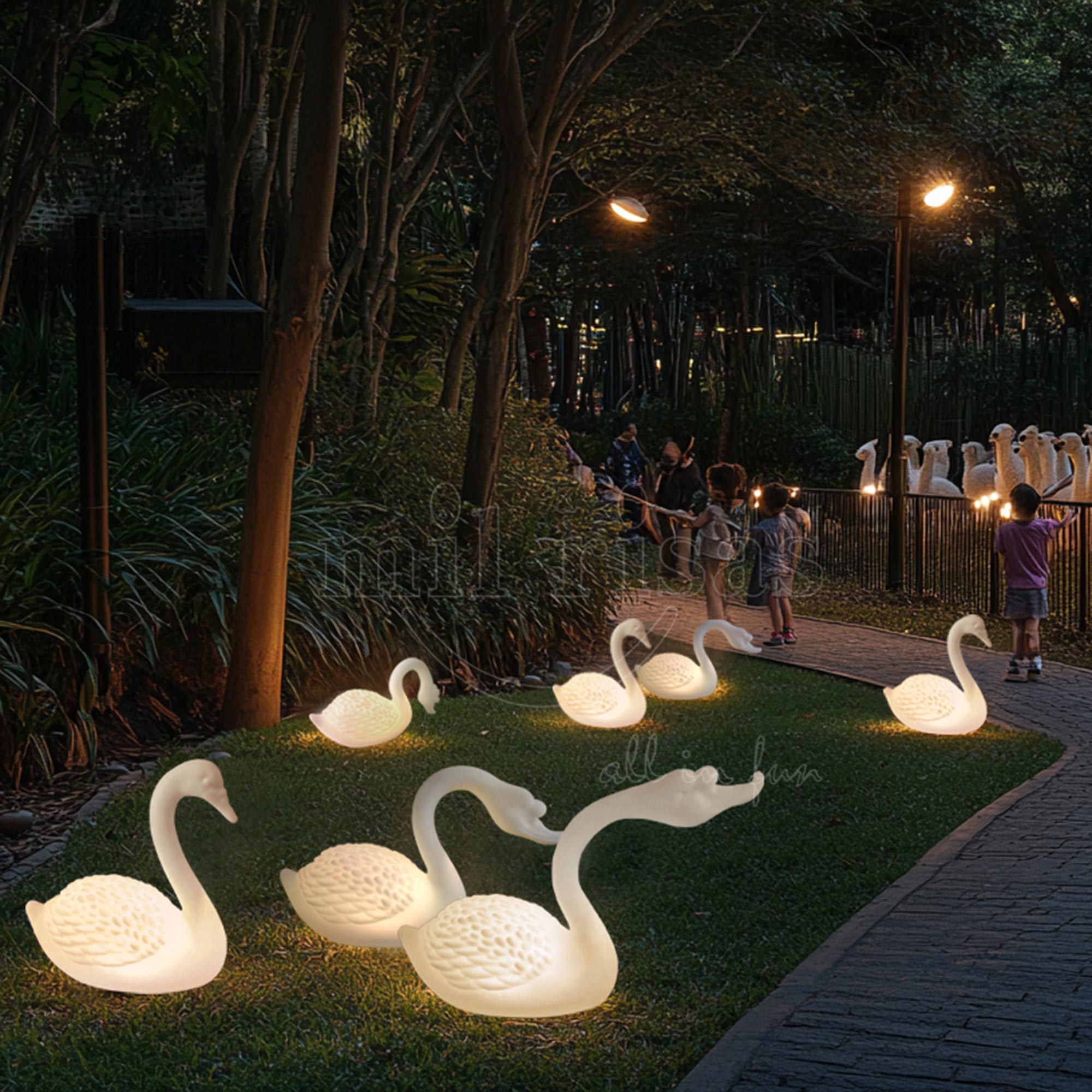 Elegant Glow Swan Decor Lamp