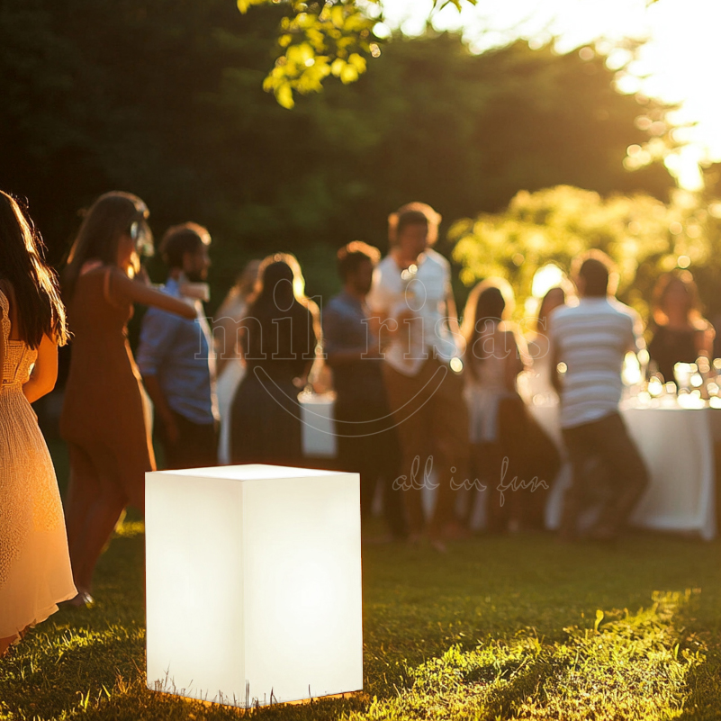 Battery Powered LED Floor Lamp Outdoor Square Column Light