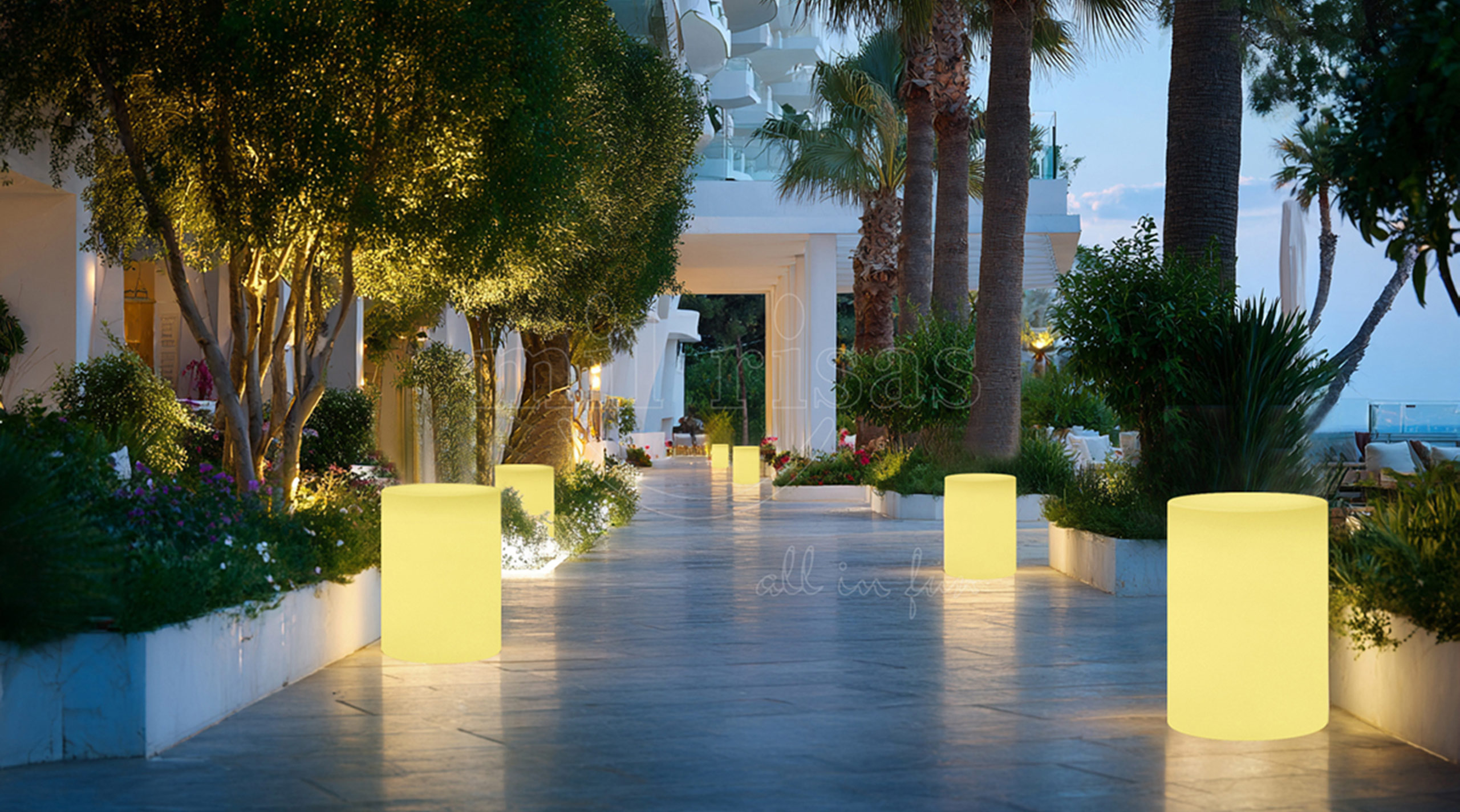 LED Floor Lamp Battery Powered For Wholesale