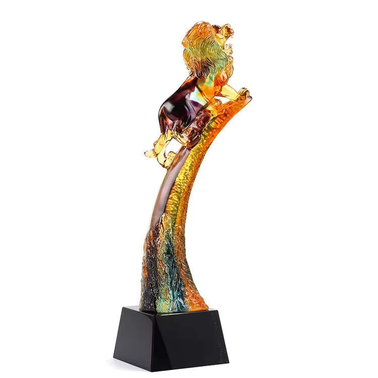 Lion glaze trophy