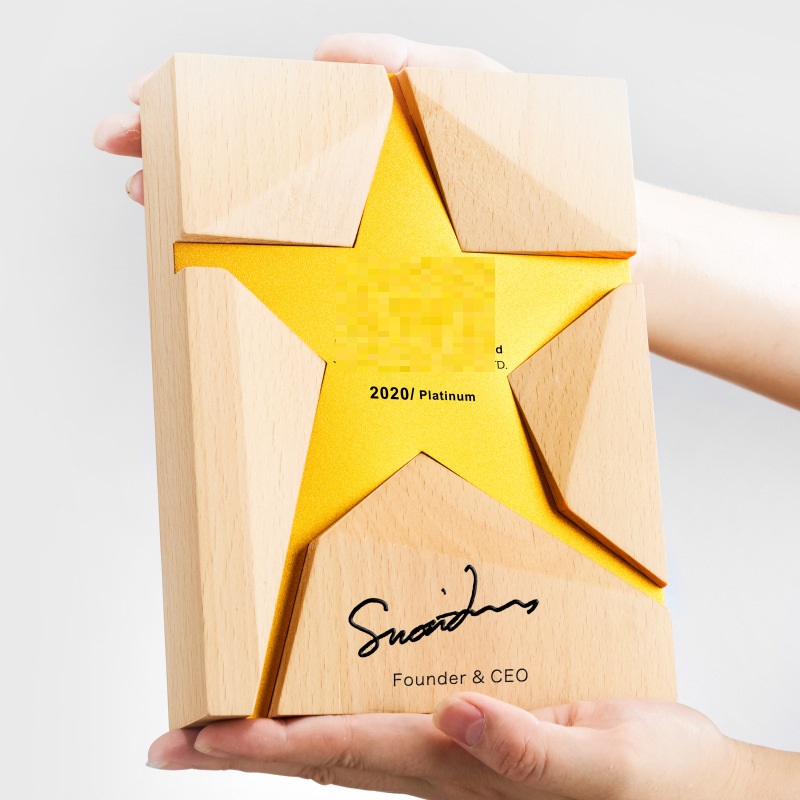 Custom trophies and plaques