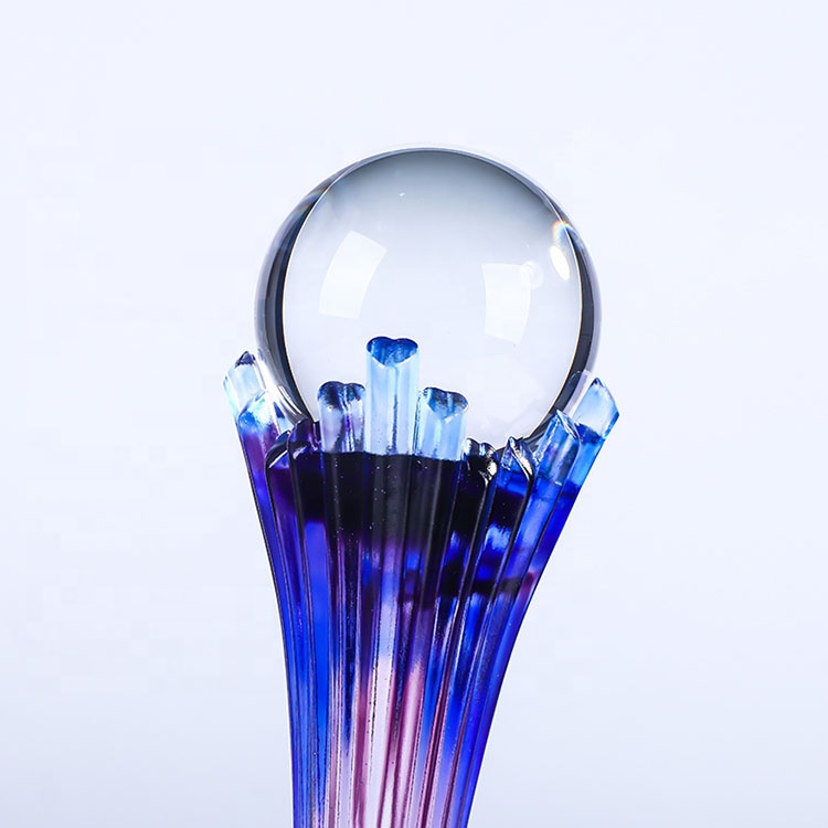 Coloured glaze trophy