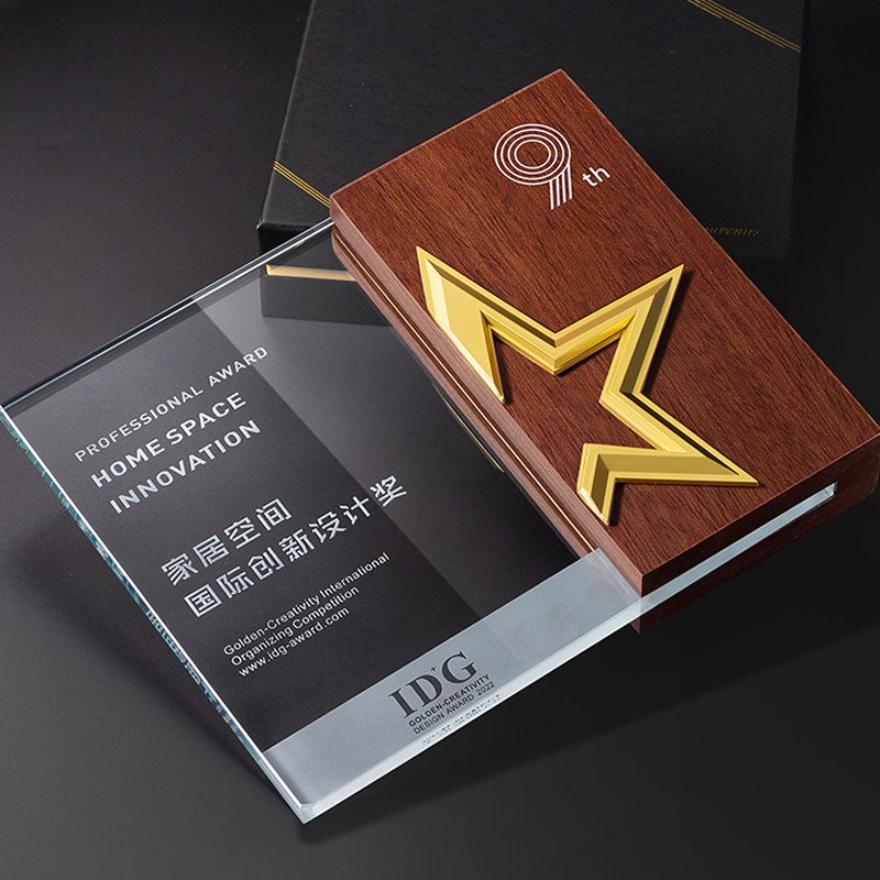 Wooden trophy plaques