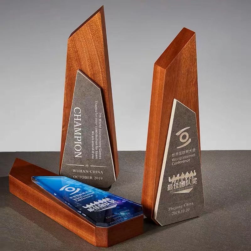 Wood trophies