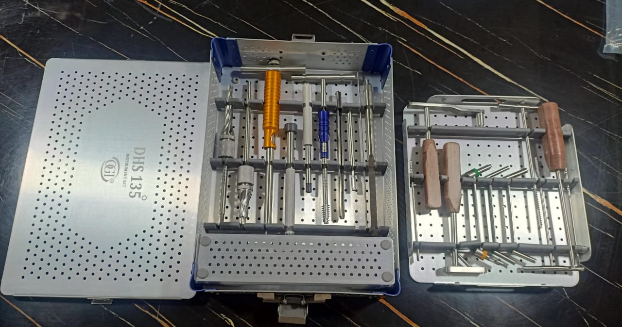 DHS INSTRUMENT SET