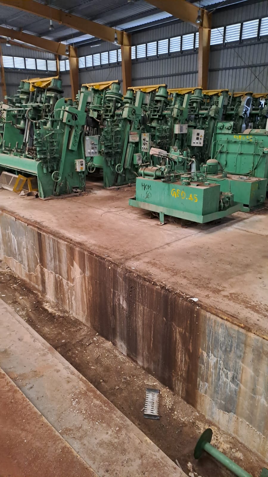 Tyre manufacturing unit (Large)