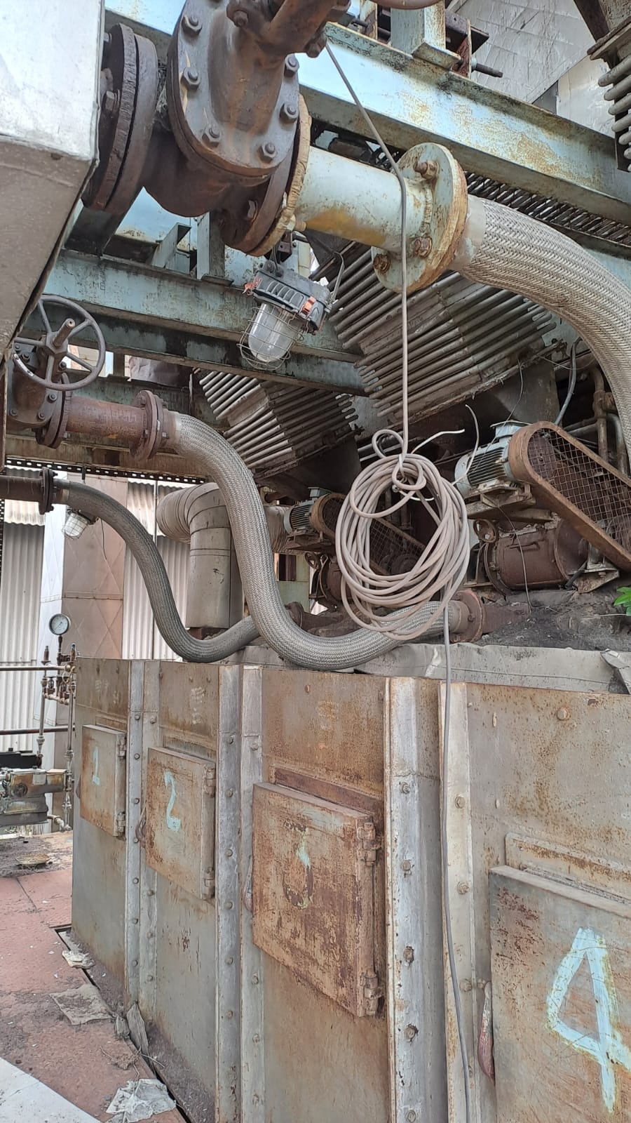 Tyre manufacturing unit (Large)