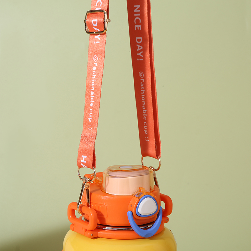 Kids water bottle