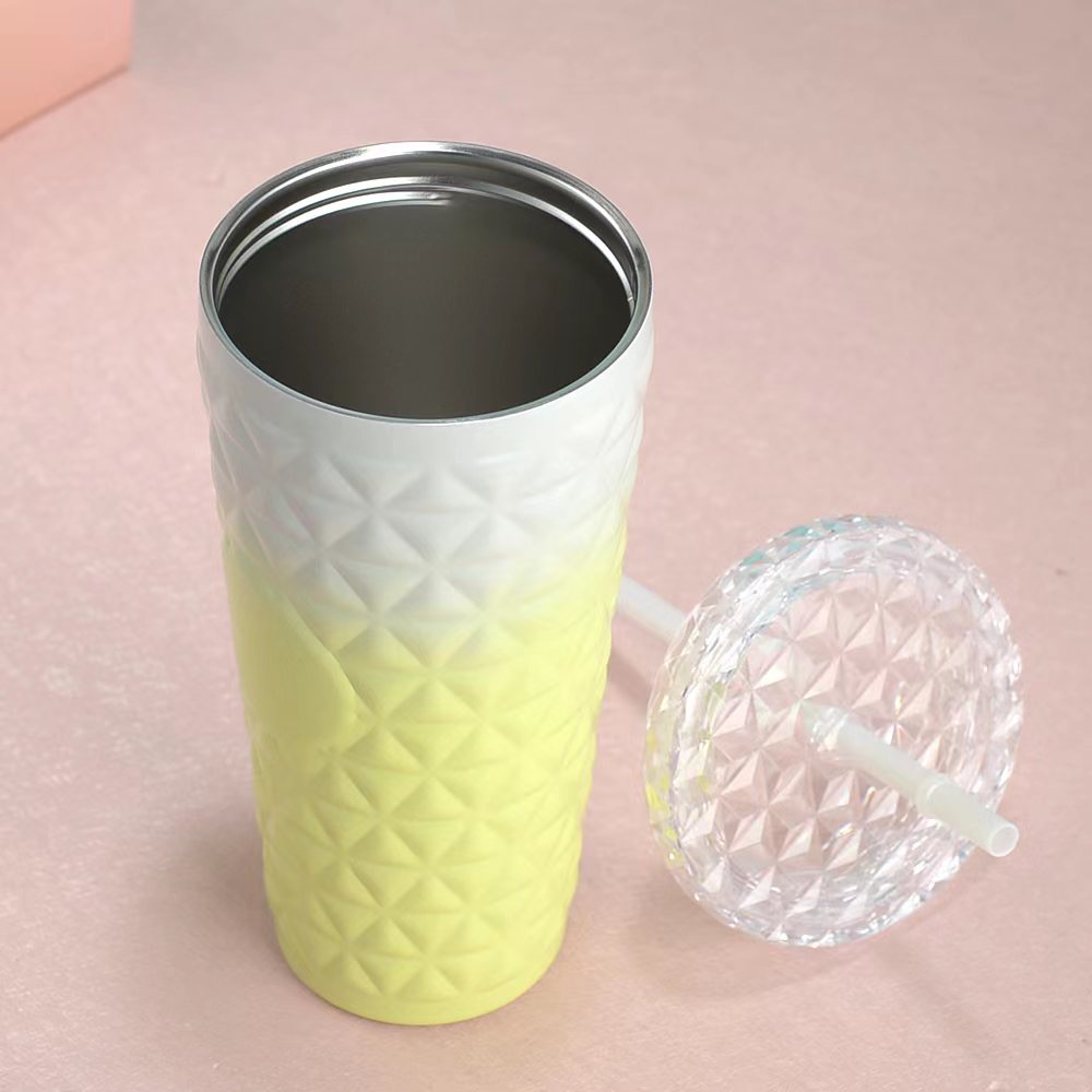 Pineapple tumbler