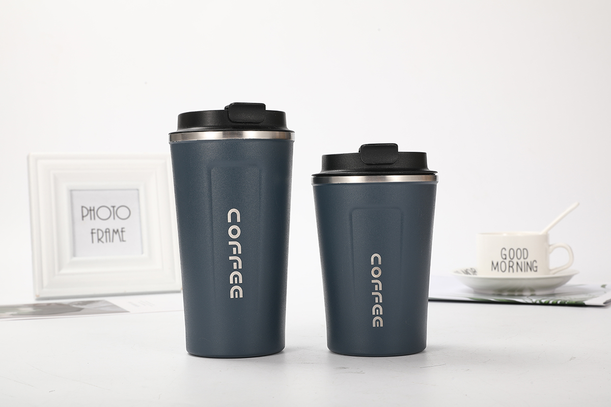Spill proof mug