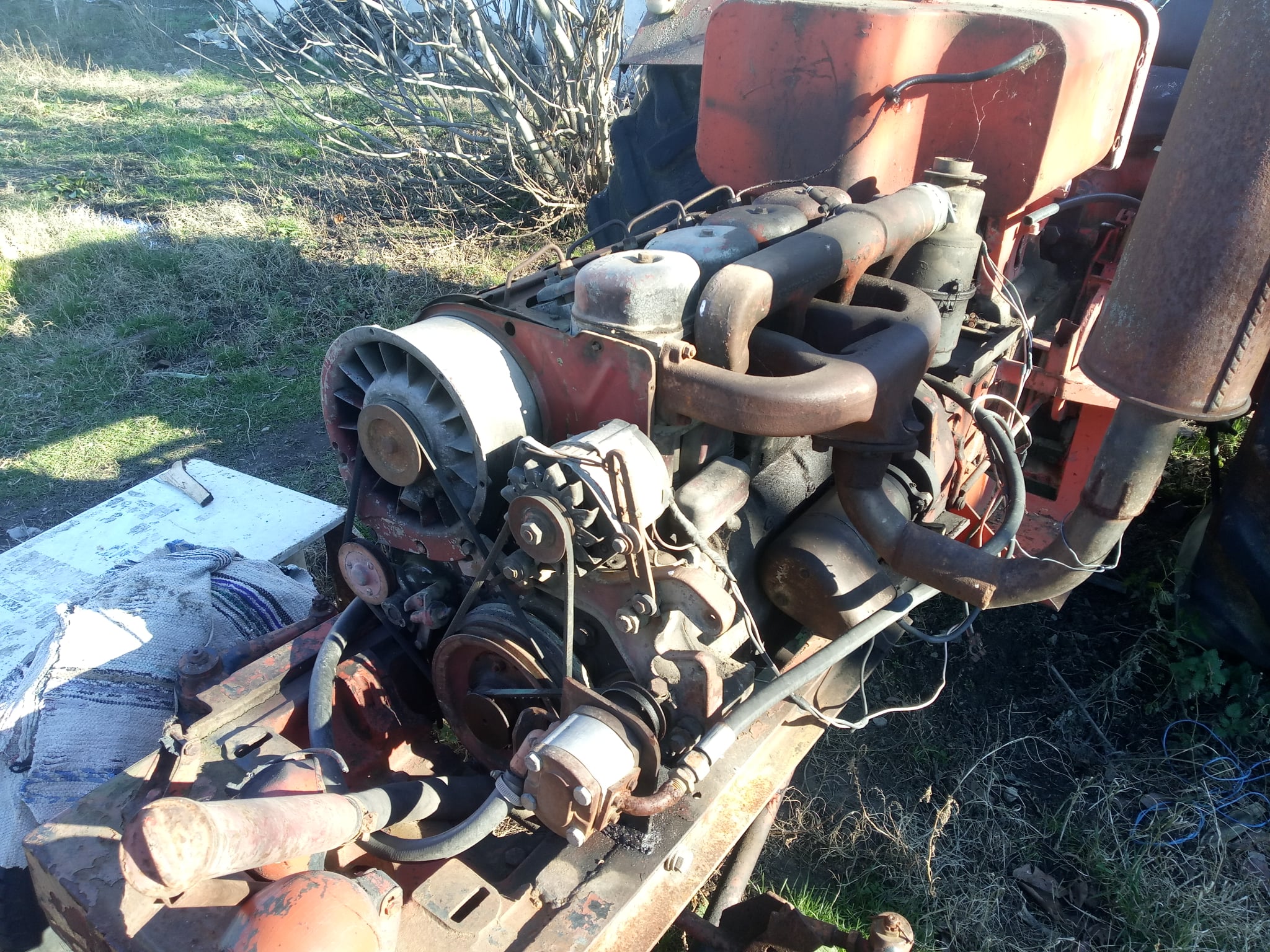 International Traktor, Garden Machine, Ground Cleaner, Bag Drafter