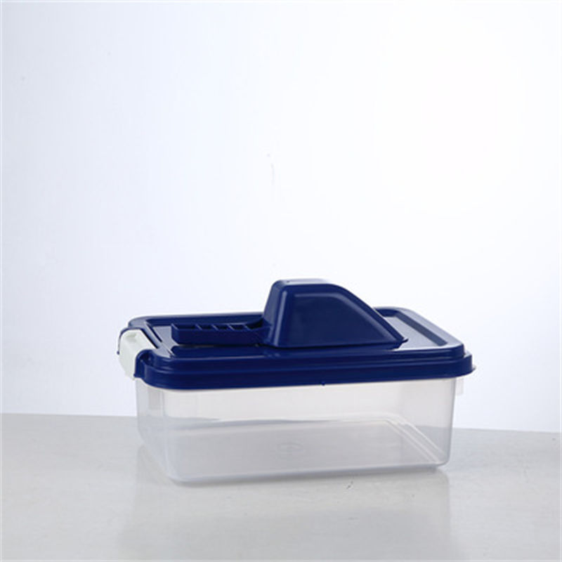 Food storage & container pet food container dog pet storage boxes 2022 NEW Easy taking out