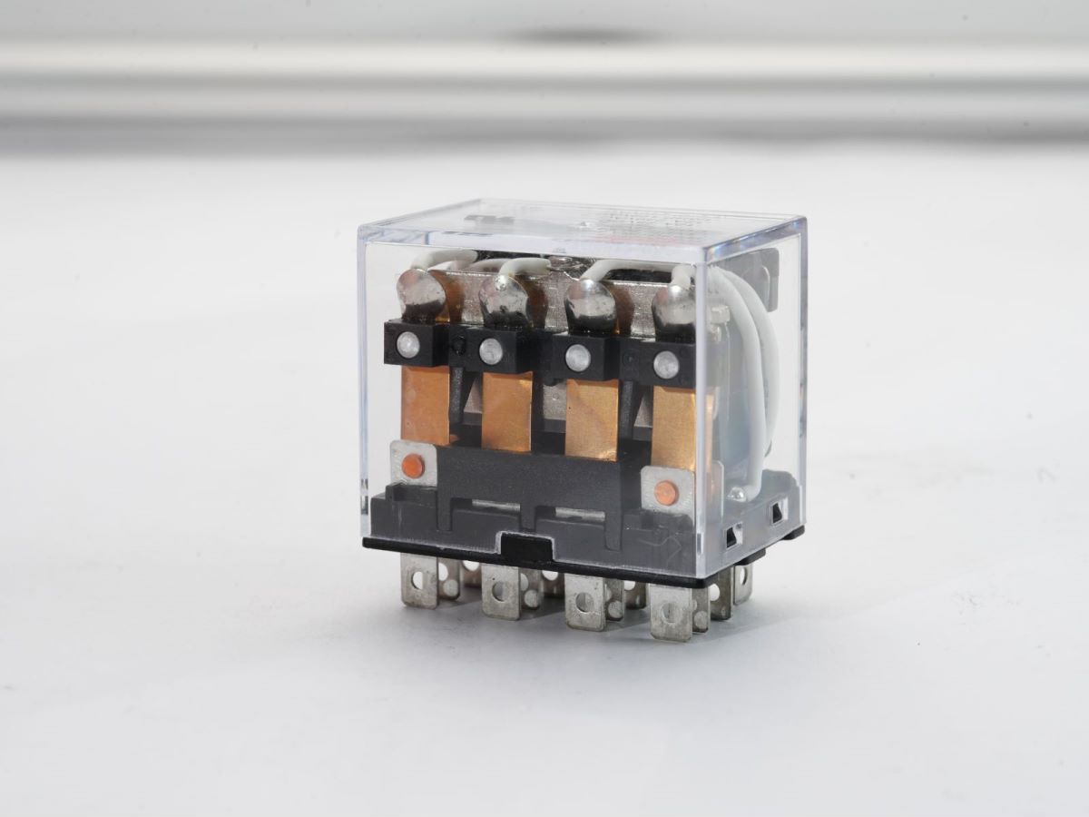 BLY4 plugin relay
