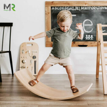 Hot selling wooden balance board children balance toy yoga board Montessori learning toy wobble toy