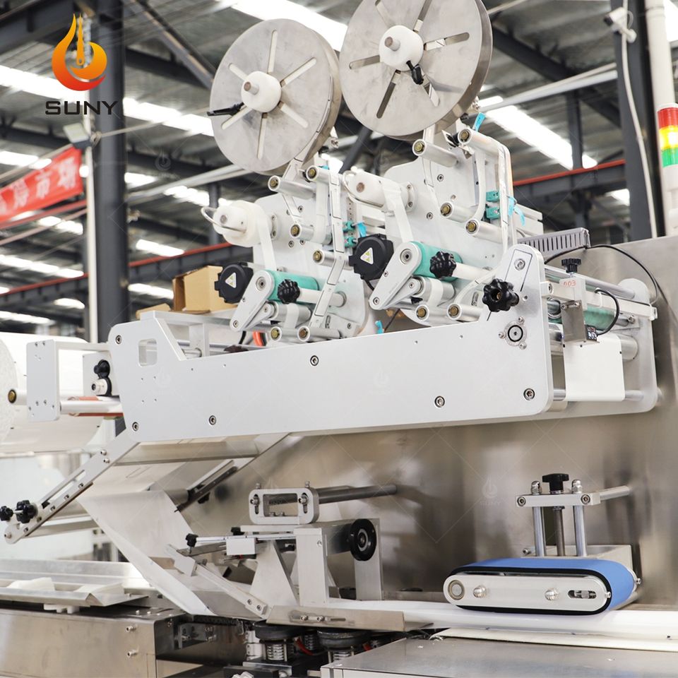 Wet wipes machine