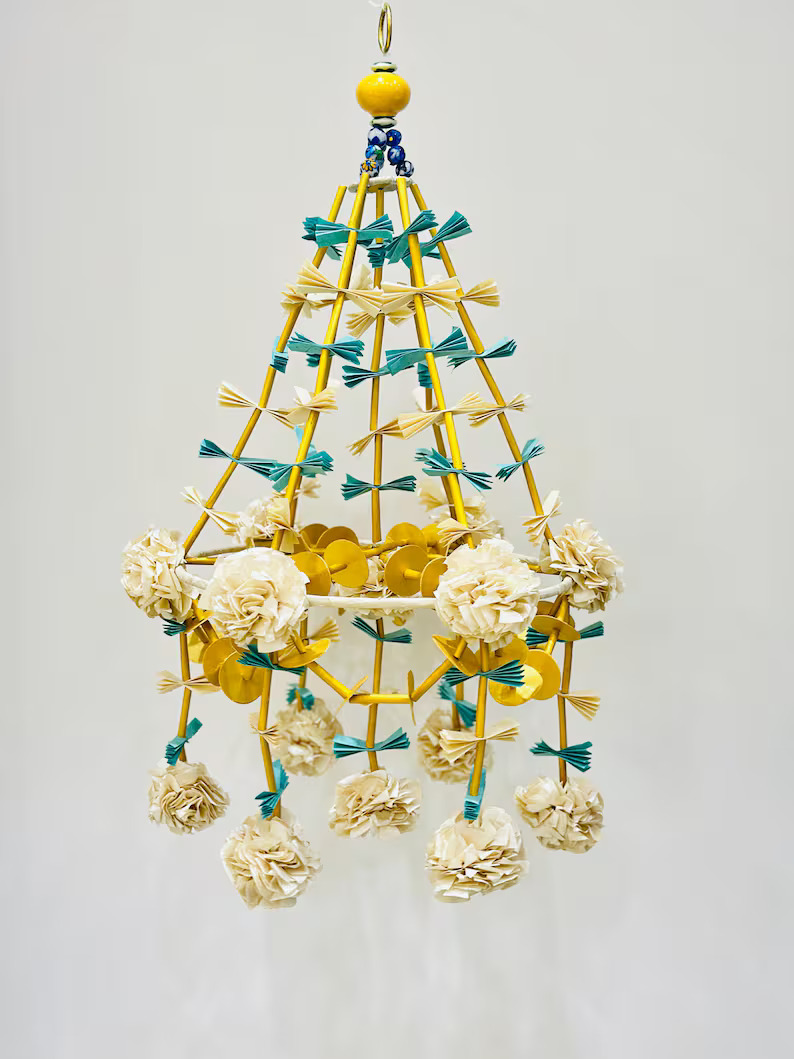 Home Décor Chandelier in Handmade Paper, White Rose Flowers, Christmas Decoration, Wedding & Events Decoration