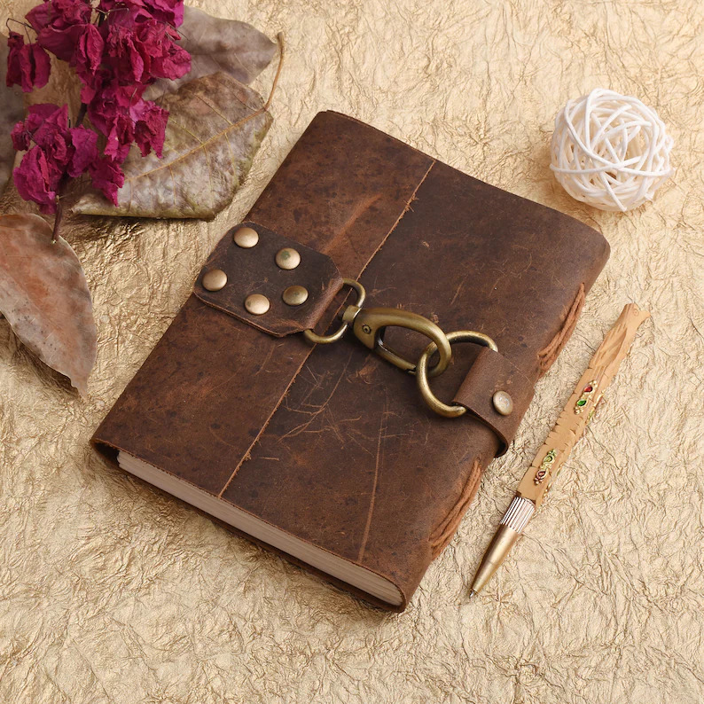Personalized Leather Journal: Handmade Brass Hook Notebook (5x7 in)