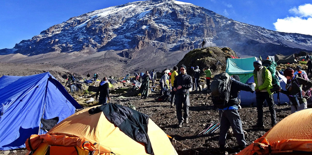 9 DAY NORTHERN CIRCUIT WITH CLIFF AFRICA ADVENTURE