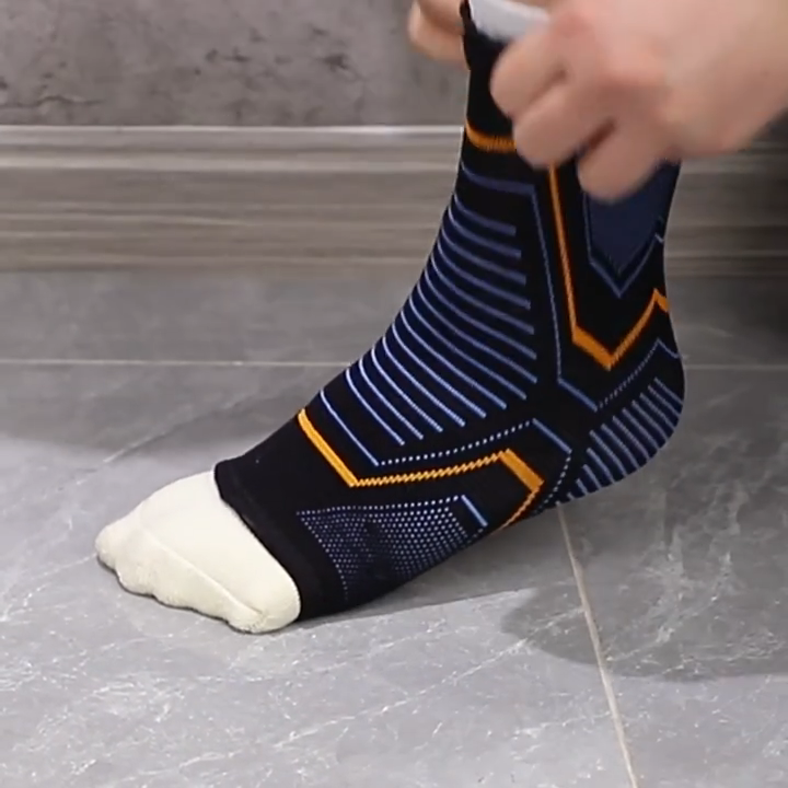 Ankle Brace Compression Sleeve Injury Recovery Joint Pain Tendon Support Plantar  Foot Socks with Arch Support China Manufacturing Distributor