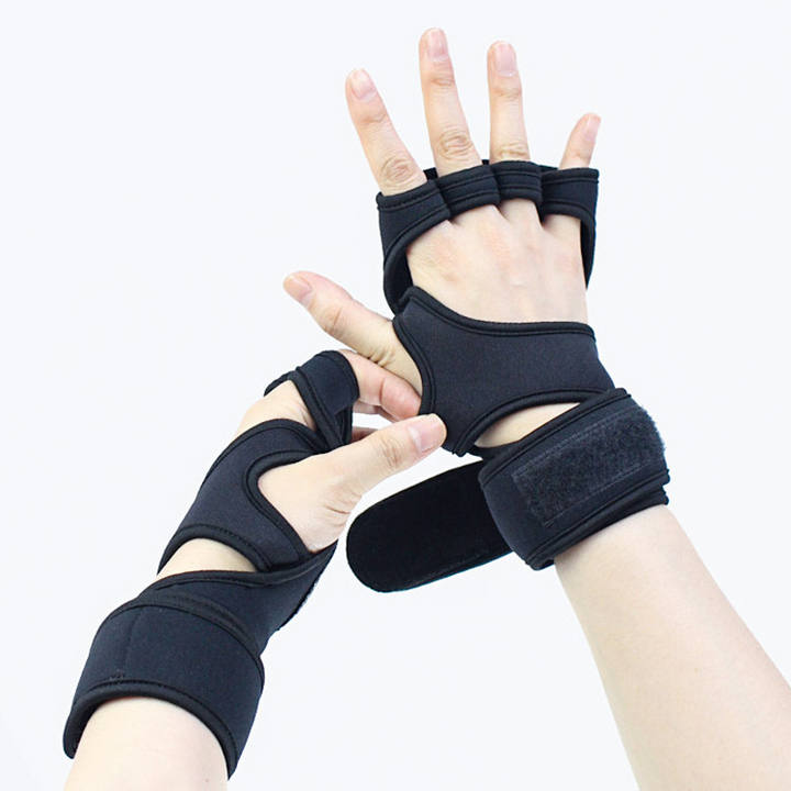 Fitness Training Anti slip Breathable Weightlifting Gym Cycling Half Finger Gloves Palm Protection Discount Wholesale
