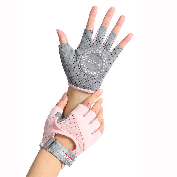 Half-finger sports gloves yoga fitness gloves Outdoor sports  women breathable exercise gloves