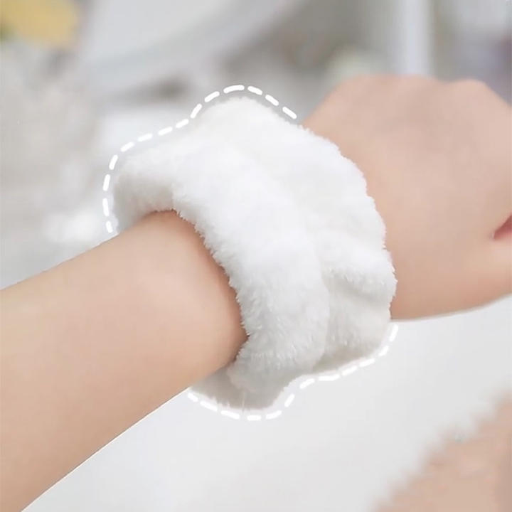 Multi Functional Sweatbands Wrist For Make-up / Wash face / Outdoor activities Wrist Support Made in China Factory