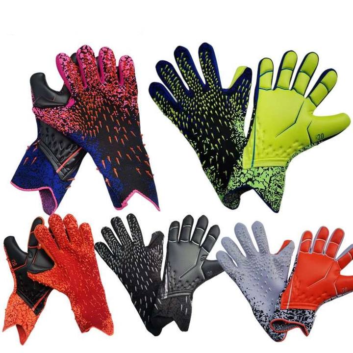 New Arrival Goalkeeper fingers and palms protector  Adult and Children All Used  football goalkeeper's gloves with thick latex