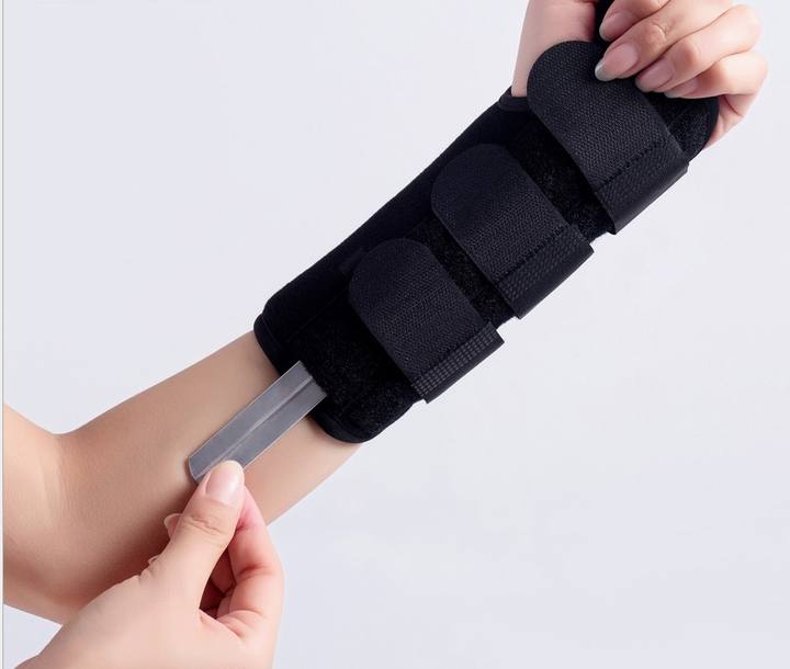 Professional  Wrist Thumb Brace Strap Power Weight Lifting Hand Wrap Support Gym Training Bar Wristband