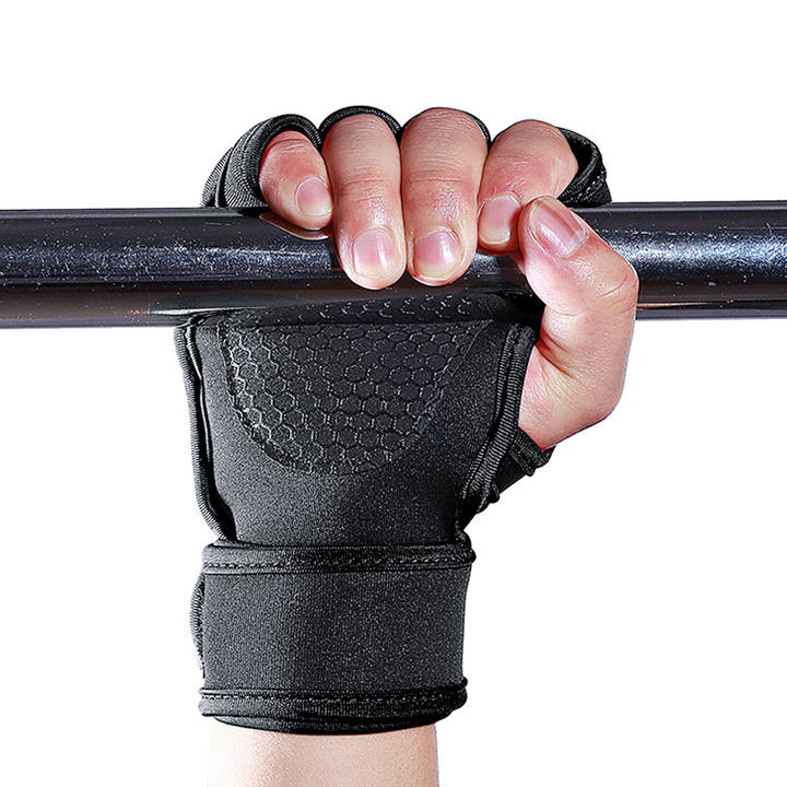 Sports Gym Fitness Gloves Shockproof Weight Lifting Training Glove Half Finger Cycling Gloves for Men Women Factory Authorized Wholesale Export