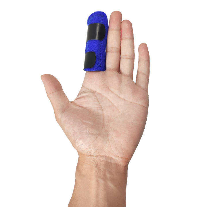 Sports finger protector Basketball finger protector Aluminum strap finger protector Large Volume Factory