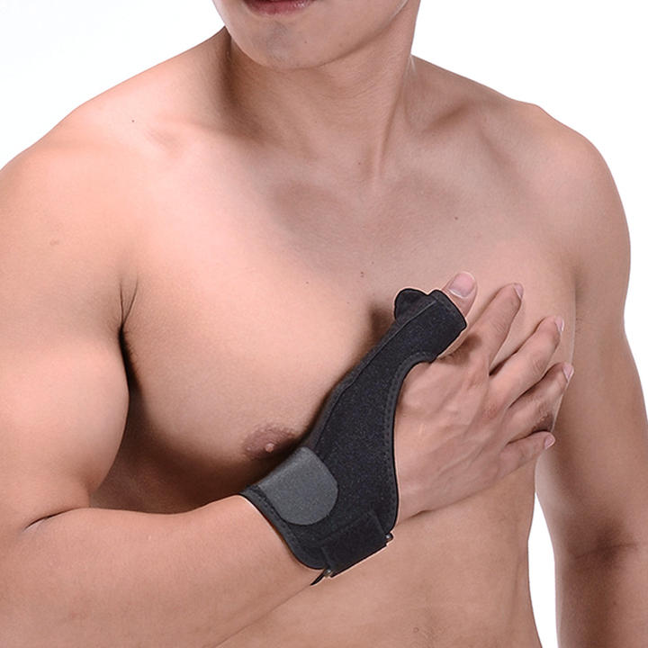 Sports thumb hand palm protection steel bar spring support anti joint sprain protective equipment OEM Wholesale Outlet