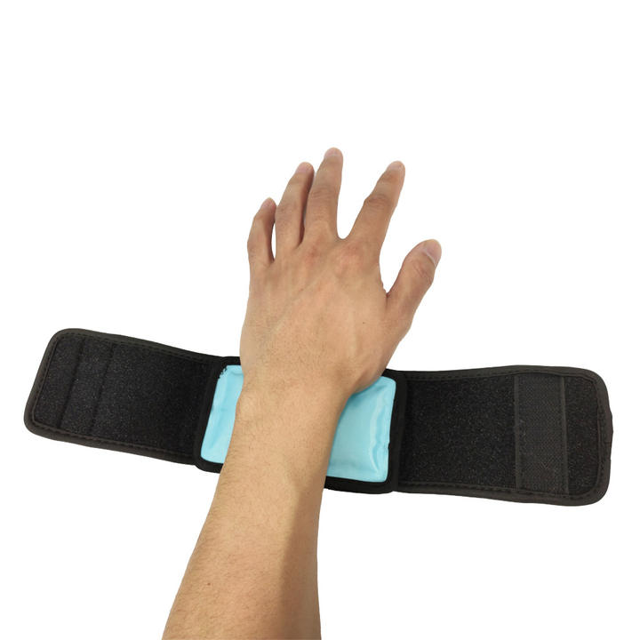 Wrist Ice Pack Wrap Brace for Carpal Tunnel Relief Cold Compress Gel Ice Brace for Hand Injuries Tendinitis Muscle Pain