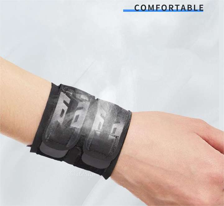 Wrist tendon sheath for joint strain fixator Thin badminton tennis wrist guard for men and women