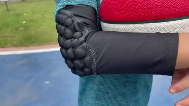 Youth Children Elbow Pads Sports Honeycomb Compression Elbow Pad Anti-Collision Arm Guard Basketball Tennis Protective Gear