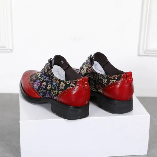 National Flower Lace up Work Shoes Lady′s Leather Shoes