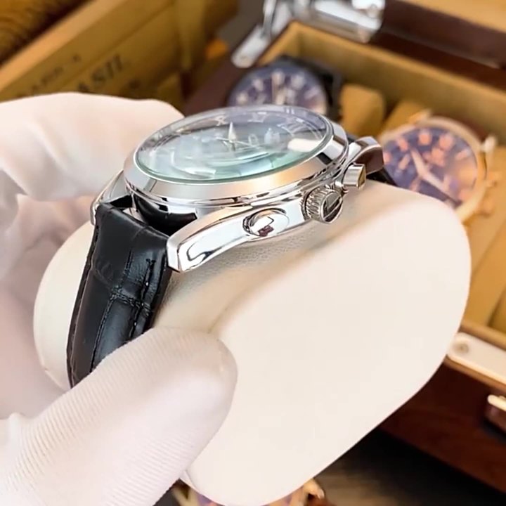 Watch for man Classic Leather strap chronograph custom logo Business casual quartz watches Custom Manufacturing Custom Solutions