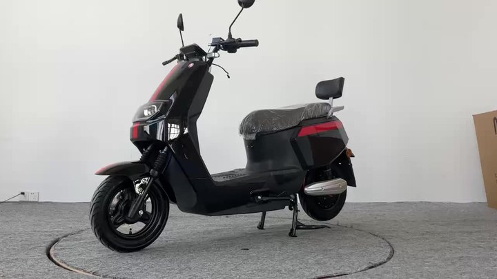 2000W Electric Motorcycle 72V Front and Rear Disc Brake High Speed Electric Scooter