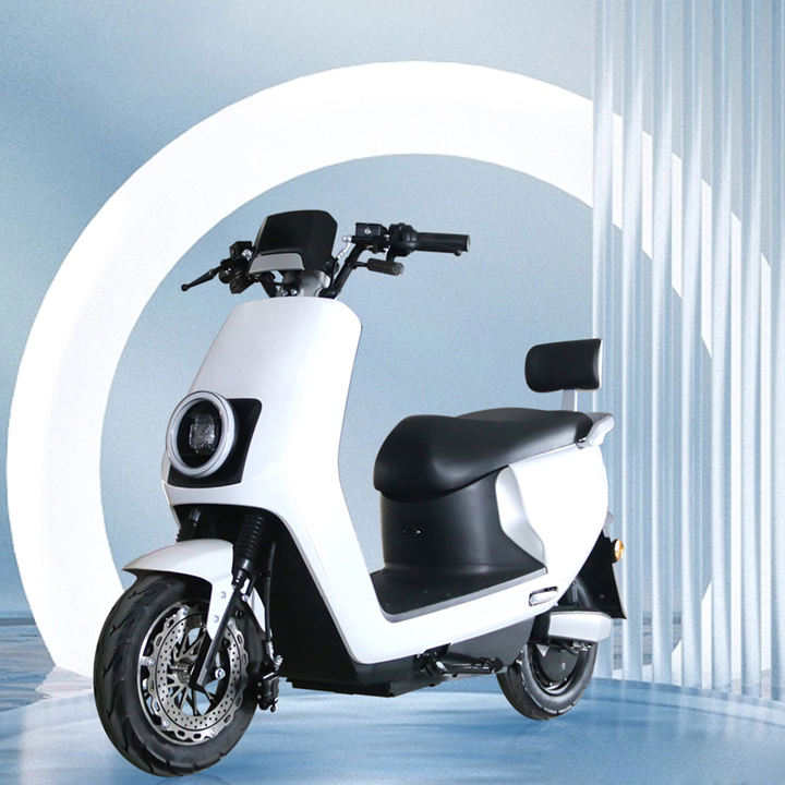 2024 New 3000W Electric Scooter Fast Speed Electric Moped E Bike Motorcycle For Adults