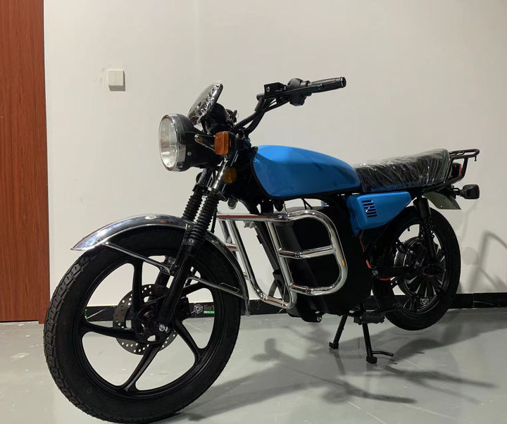 High Quality E Scooter Moped Ebike 2000W 72V 35AH Powerful Bike Motorcycle Electric Moped High Speed Mass Production Wholesale