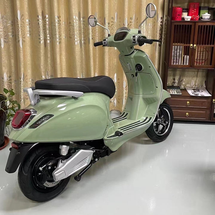 High Speed Electric Moped Ebike Scooter 2000W 72V Motor Bike Off-Road Electric Motorcycle Scooter For Adults Quality Manufacturing Innovation