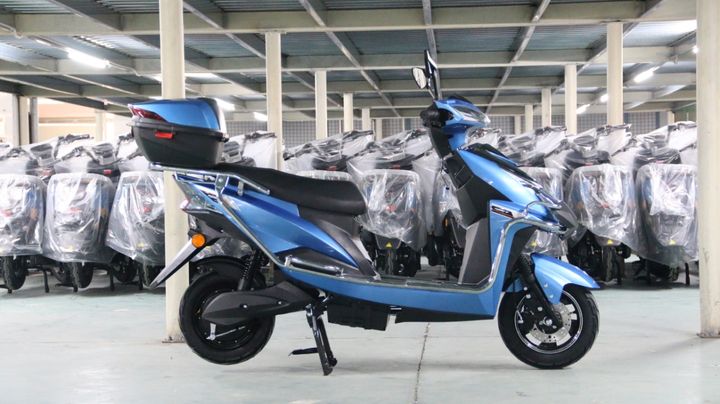 Wholesale High Speed Electric Moped Bike 1000W 60V Off-Road Scooter Electric Motorcycles For Adults