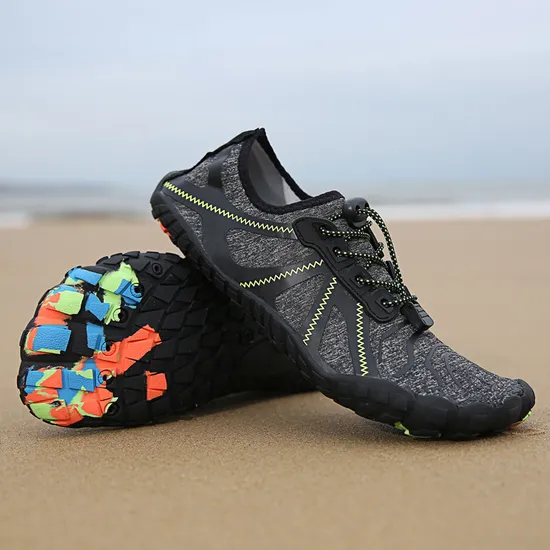 2023 Men′s Beach Diving Couple Shoes Outdoor Mountaineering