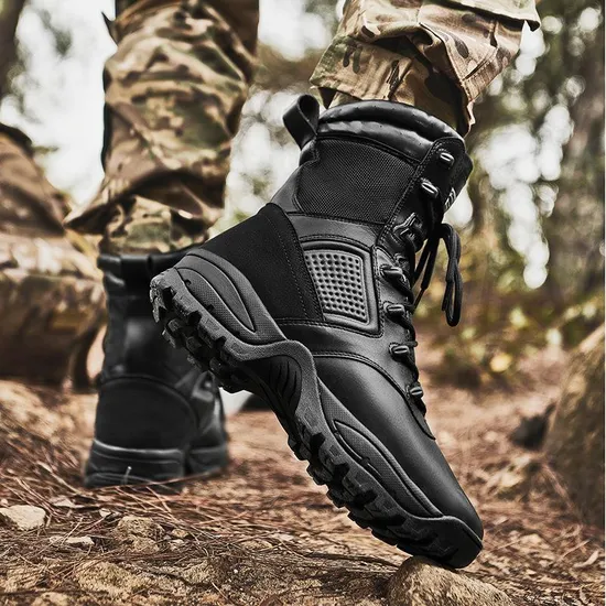 Combat Boots High-Top Field Hiking Winter Warm Men′ Outdoor Flying Shoes